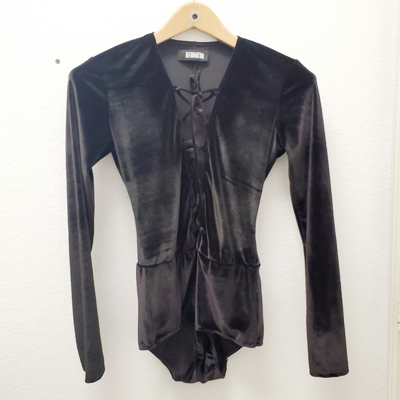 Reformation Avalon Velvet laceup bodysuit - Picture 2 of 7